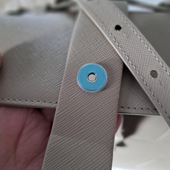 Senreve Cream and Tan Women Bags - Picture 5 of 8